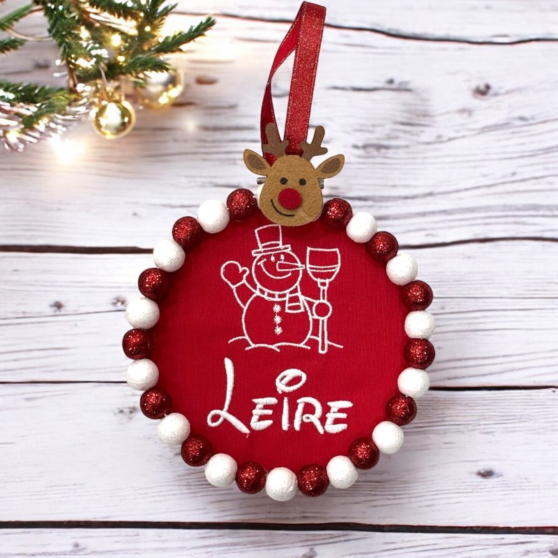 Weihnachtskugel Puppe Schnee personalisiert Stickereien